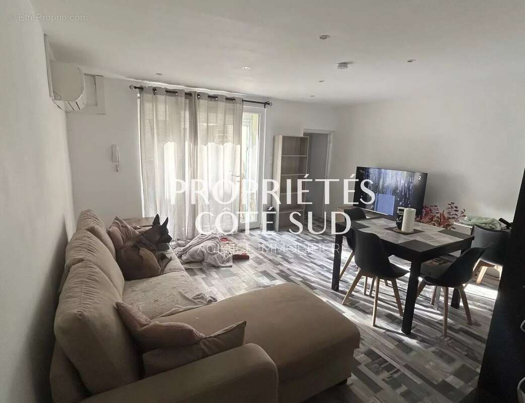 Maison à MONTFAUCON