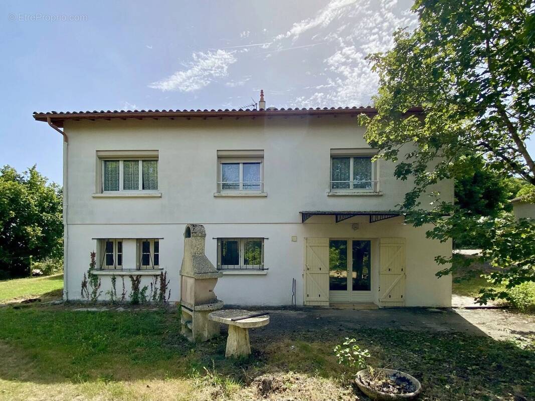 Maison à MONFLANQUIN