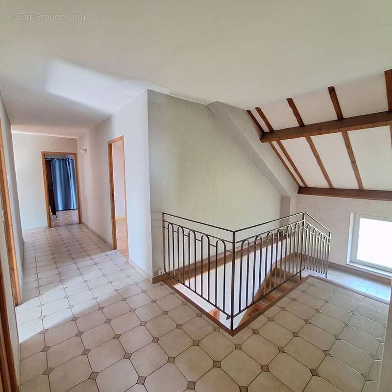Photo 4 - Maison à LE CREUSOT