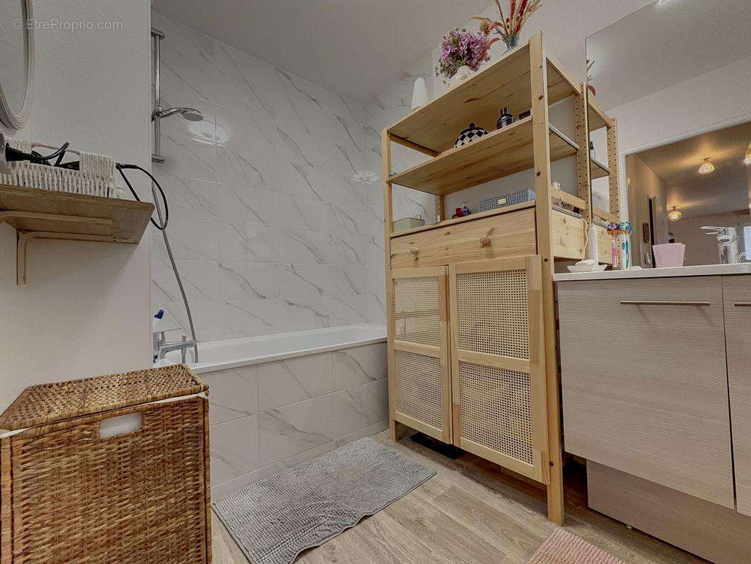 Appartement à FONTAINE-LES-DIJON