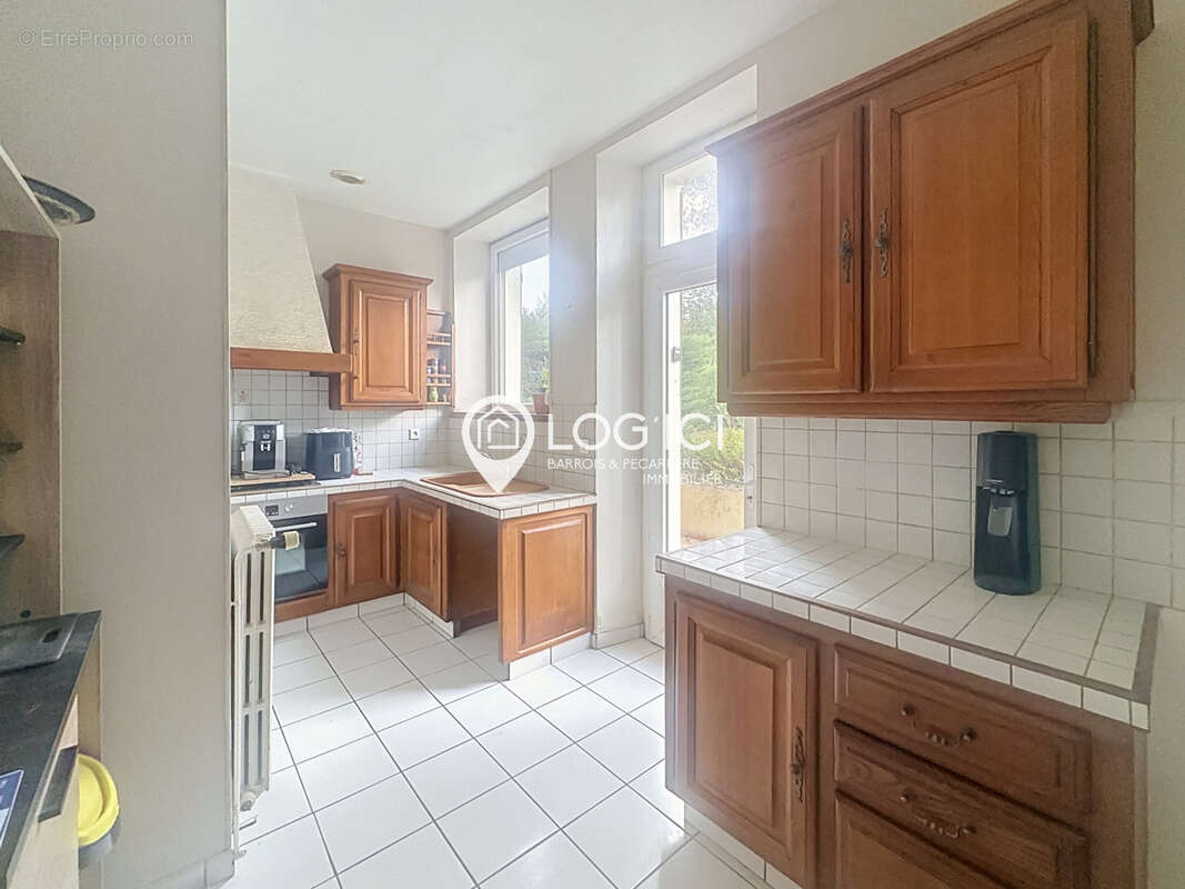 Maison de 84m2 avec garage et un grand jardin - photo 9