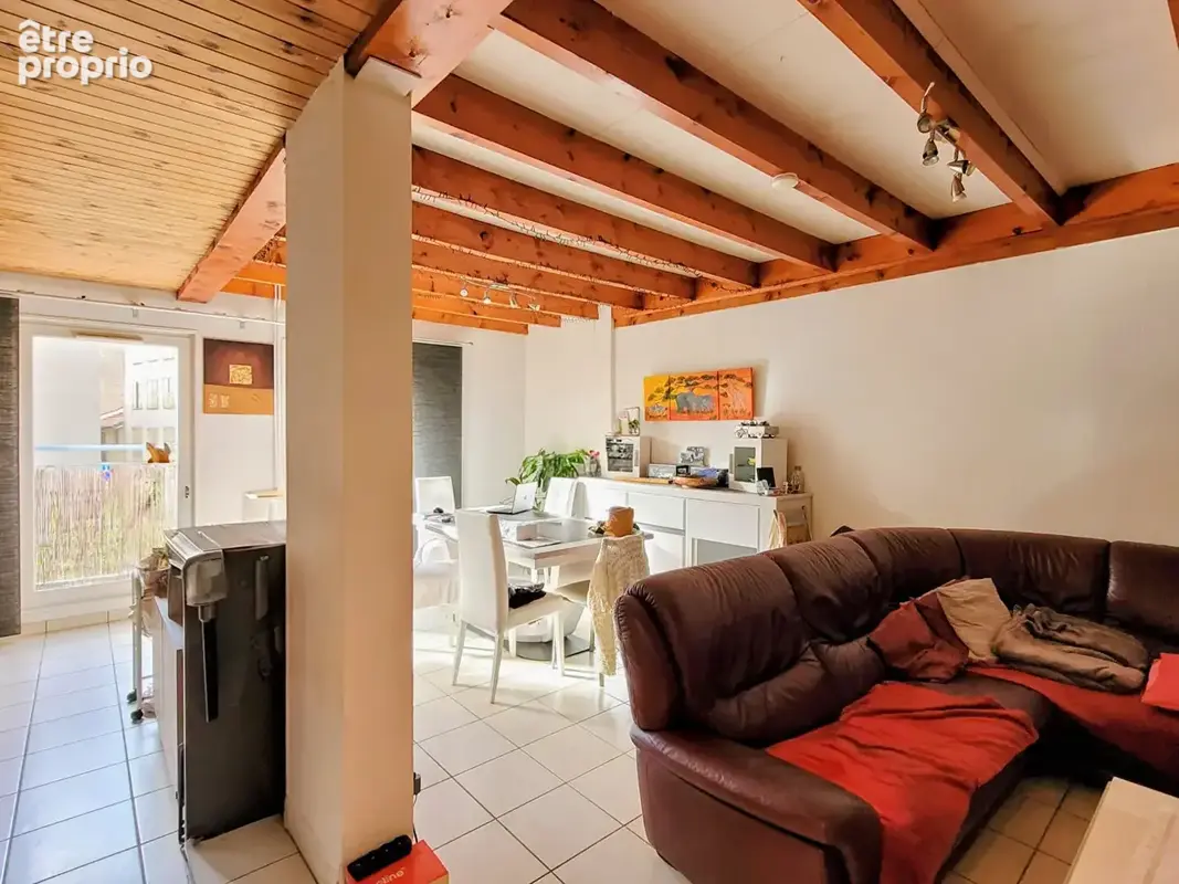 F4 Triplex 119 m² esprit maison avec garage - Plein centre Le Puy-en-Velay - photo 7