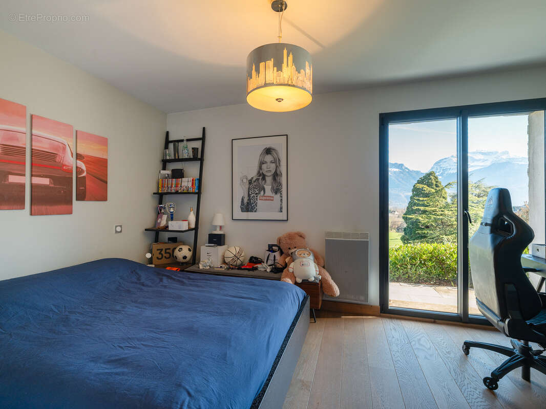 Maison à SAINT-JORIOZ