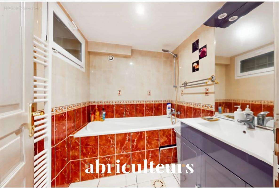 Maison à VELIZY-VILLACOUBLAY