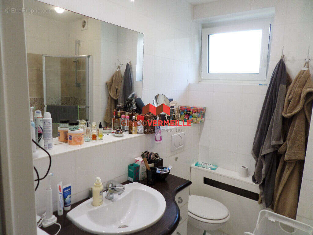 Appartement à LA CELLE-SAINT-CLOUD