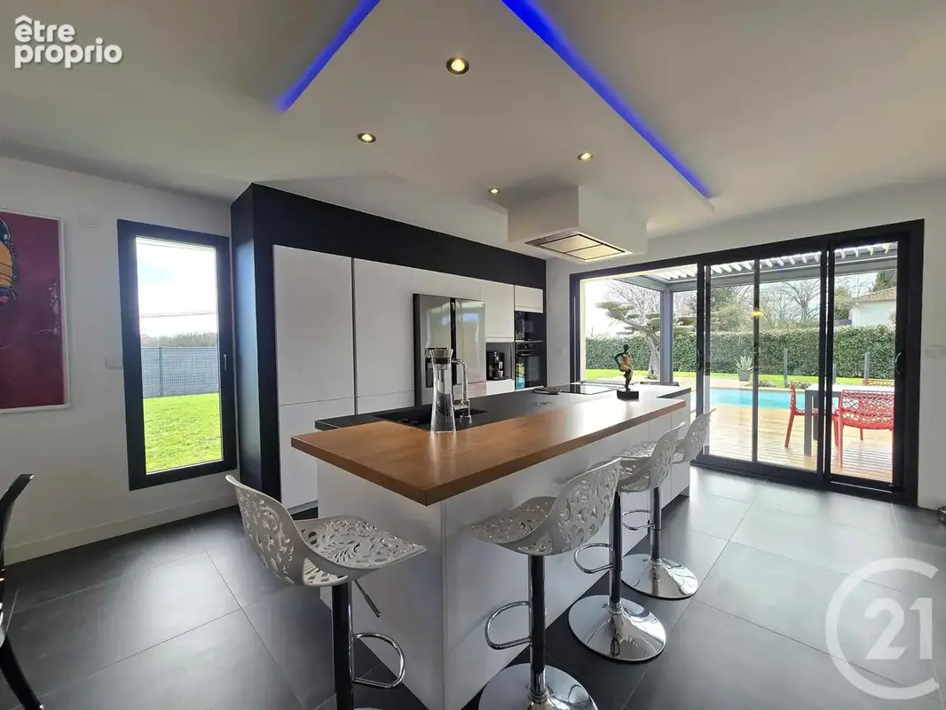Maison 5 pièces 147 m² à vendre à Lherm (31600) - photo 5