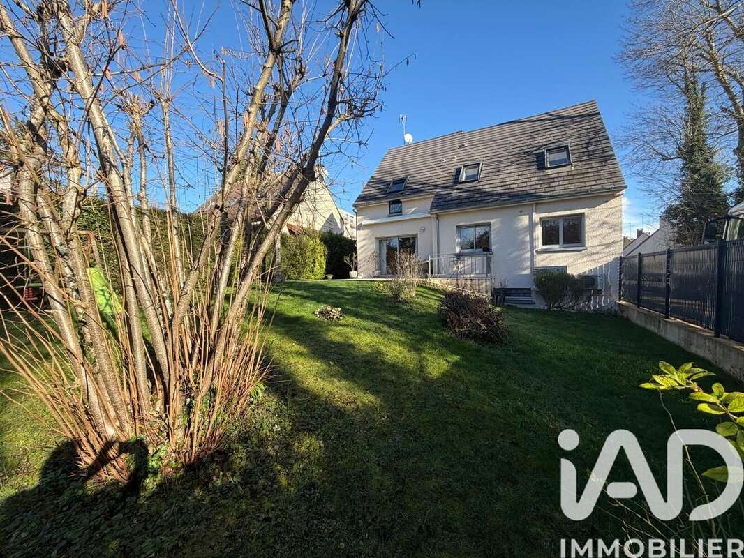 Photo 3 - Maison à VILLIERS-SUR-ORGE