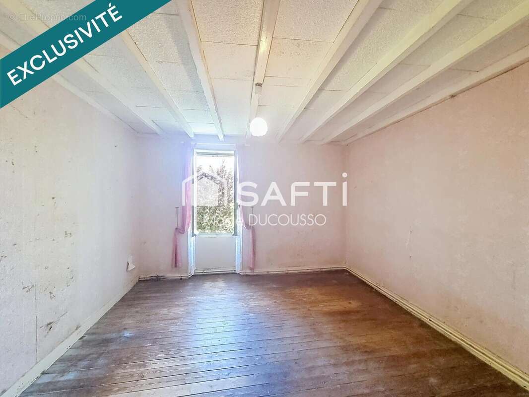 Photo 8 - Maison à CASTILLON-LA-BATAILLE