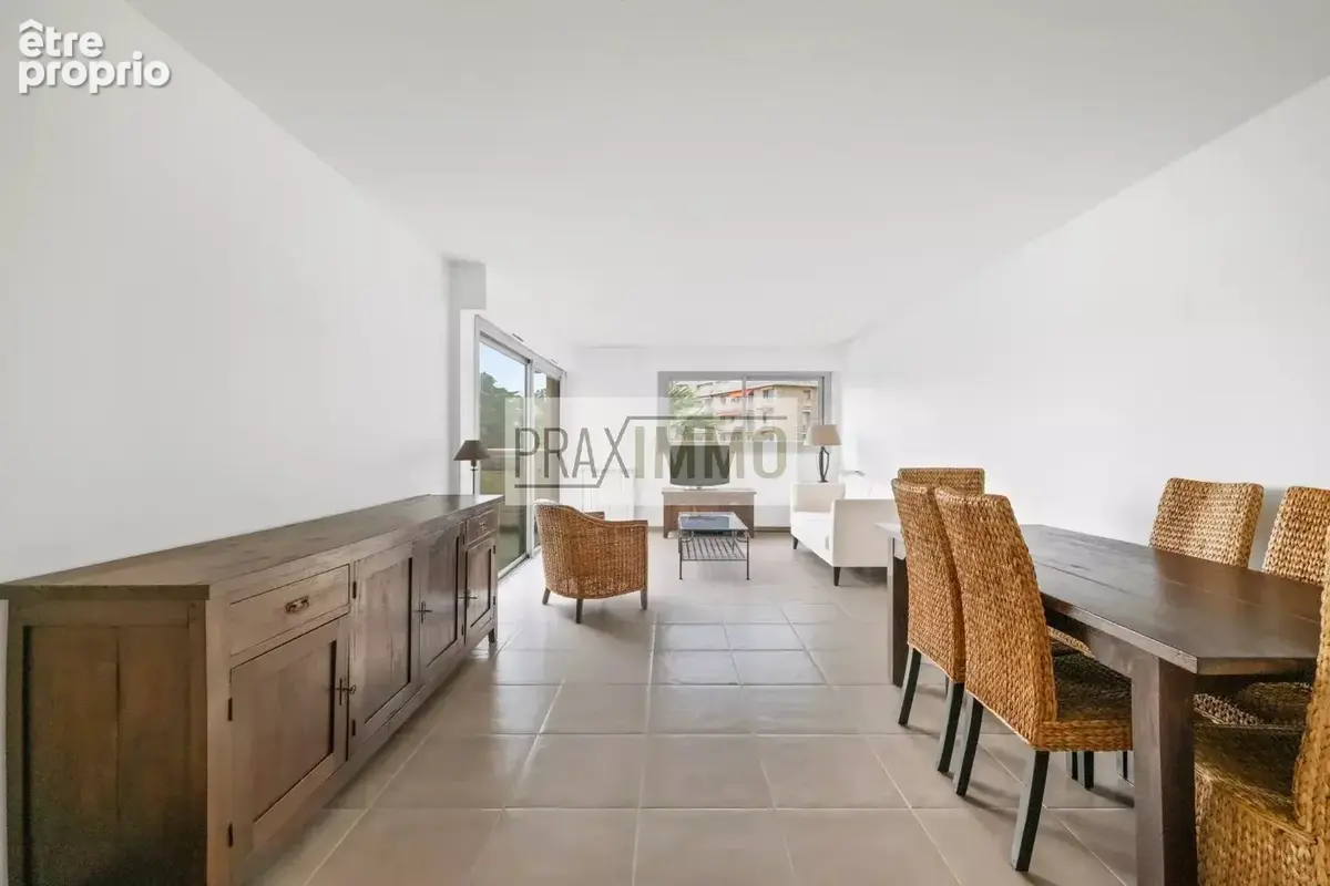 Appartement 82 m² à Nice  - photo 8