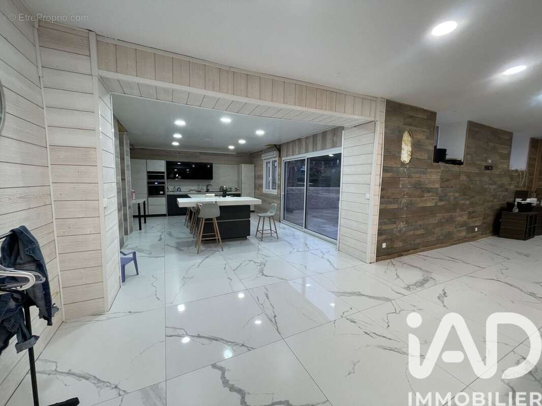 Photo 2 - Appartement à ALES