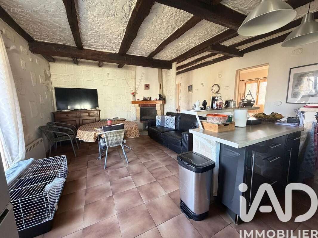 Photo 2 - Appartement à MENNECY