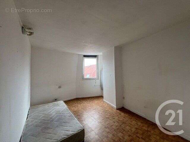 Maison à HELLEMMES-LILLE