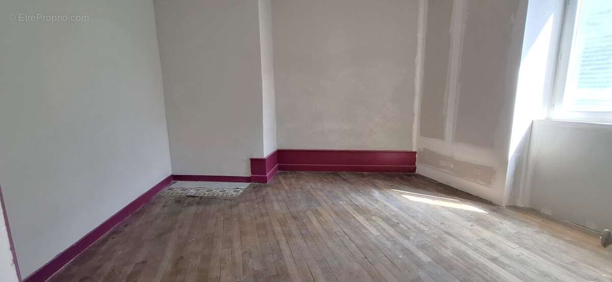 Appartement à vendre 5 pièces MONTIGNAC (24) - photo 5