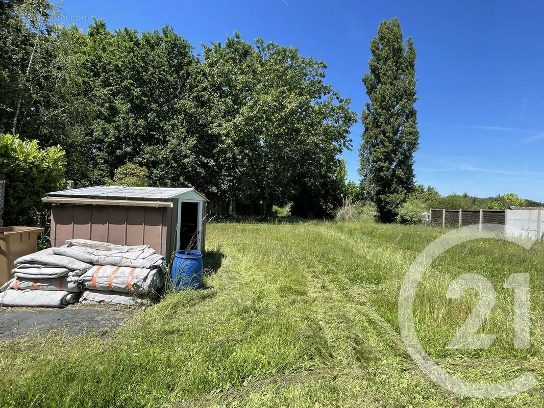 Maison 78 m² à Bayas  - photo 6