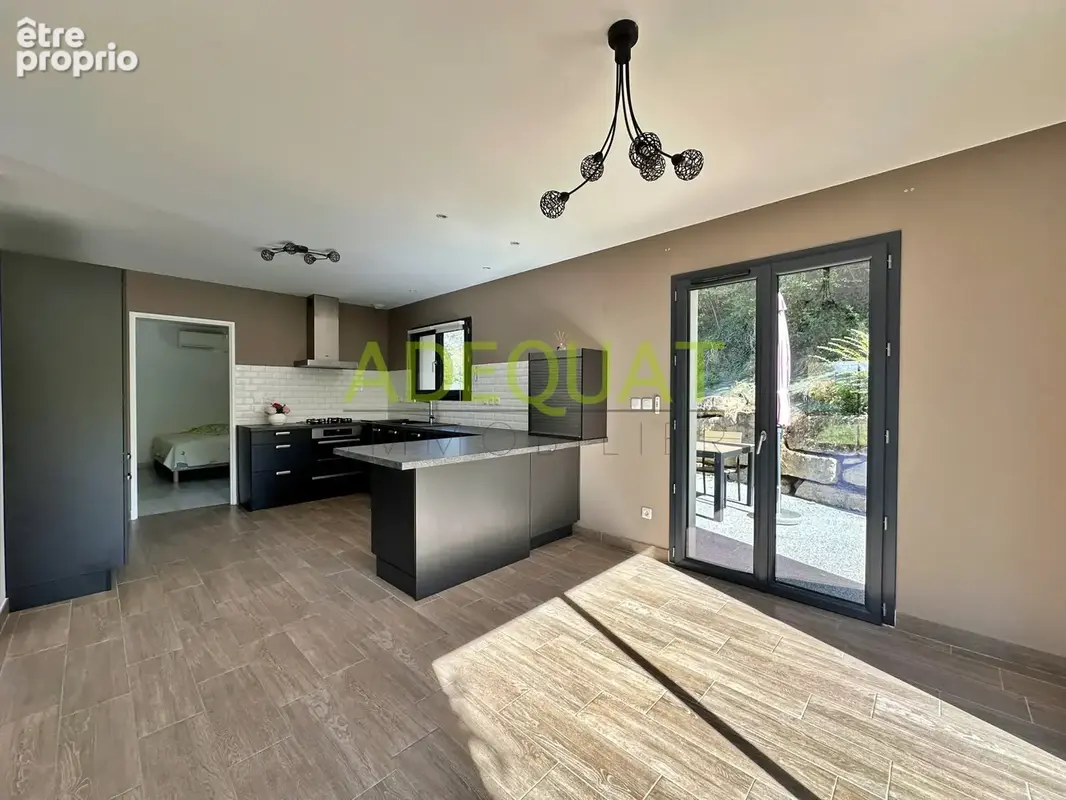 Villa T5 avec piscine au calme et facile à vivre ! - photo 8