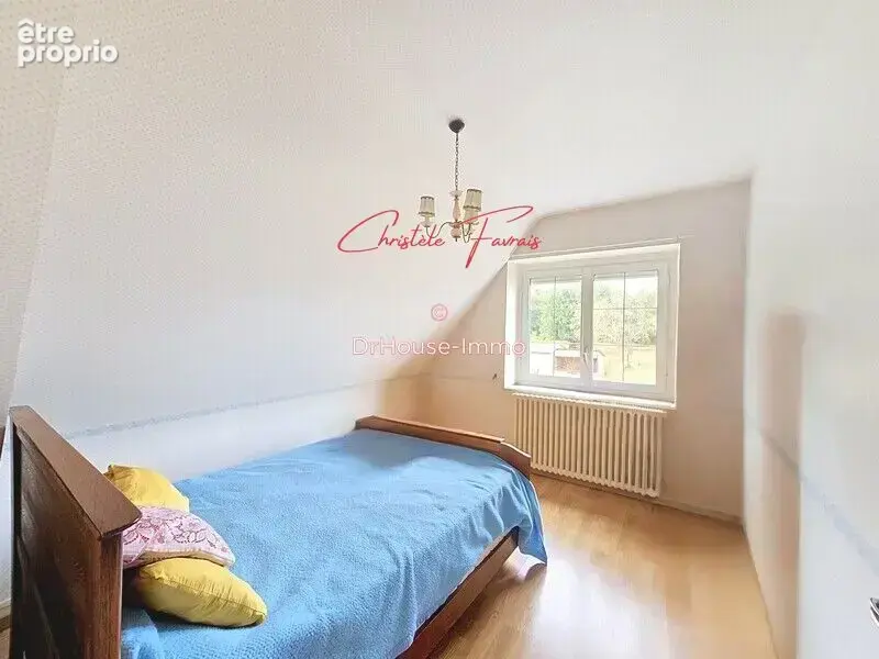 Maison 186 m² à Louvigne-Du-Desert  - photo 7