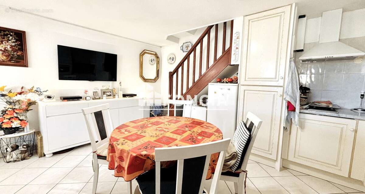Maison à GRUISSAN