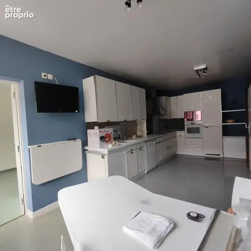 Belfort centre 90000 : Appartement 6 pièces 344 m2 avec grand garage - photo 6