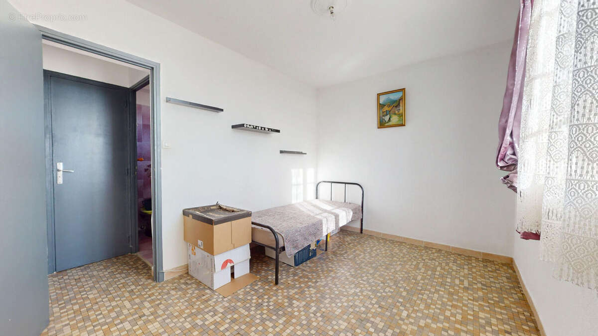 Appartement à MARSEILLE-15E