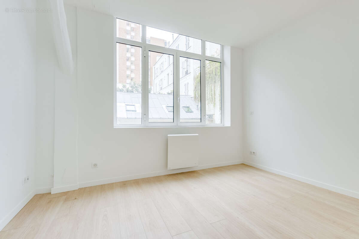 Appartement à PARIS-11E