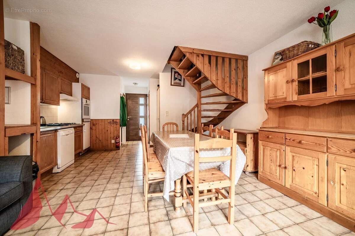Au cœur de Morzine appartement duplex de 2 chambres traversant avec vue dégagée imprenable - photo 9