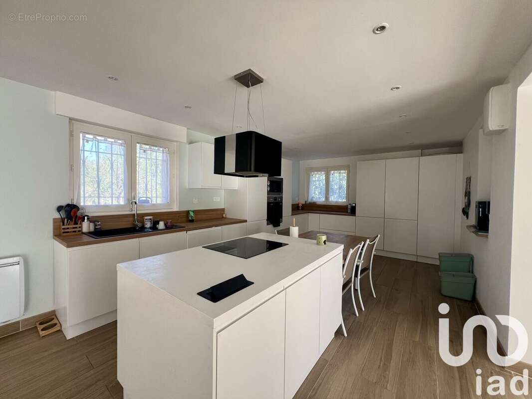 Photo 4 - Maison à BRANNE