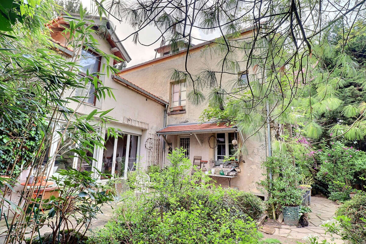 Maison à MARLY-LE-ROI