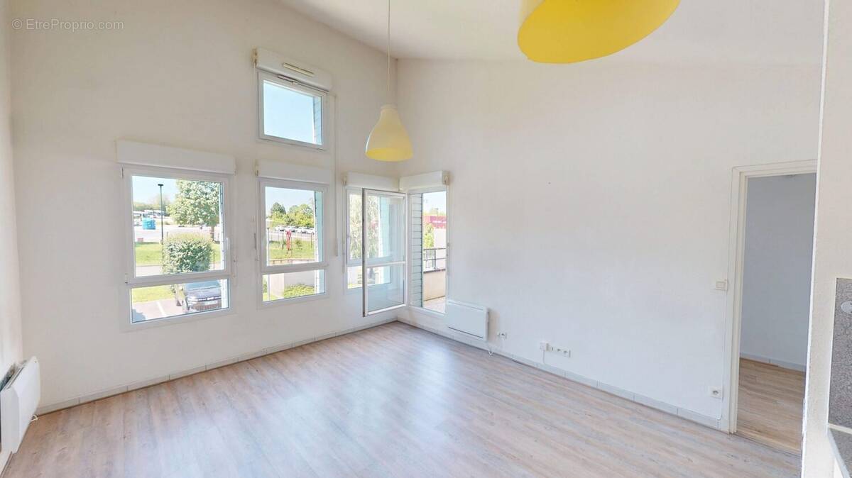 Appartement à SALOUEL