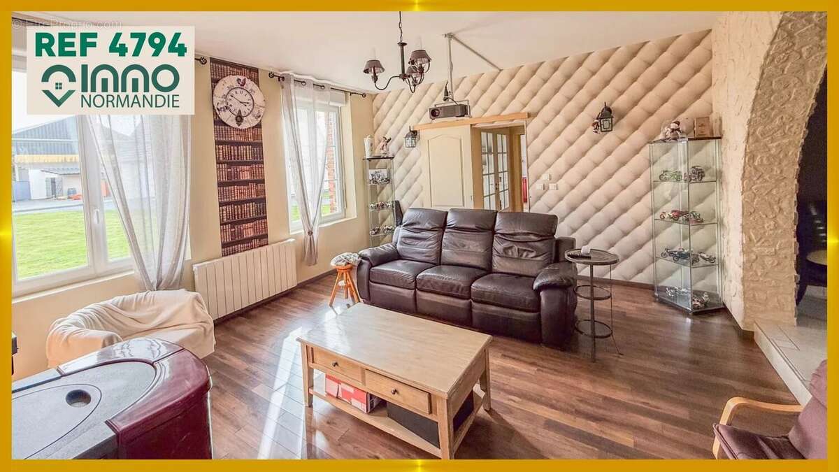 Maison à LE NEUBOURG