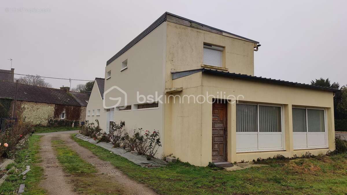 Appartement à RADENAC