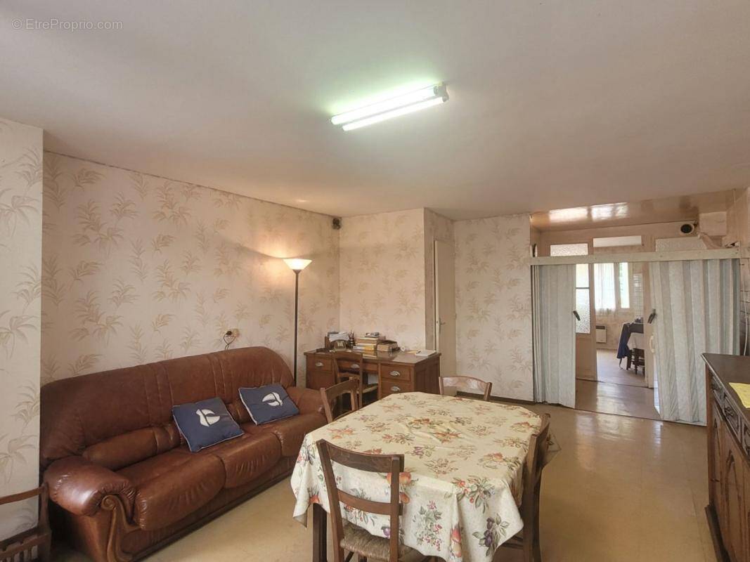 Maison à CLAIRAC
