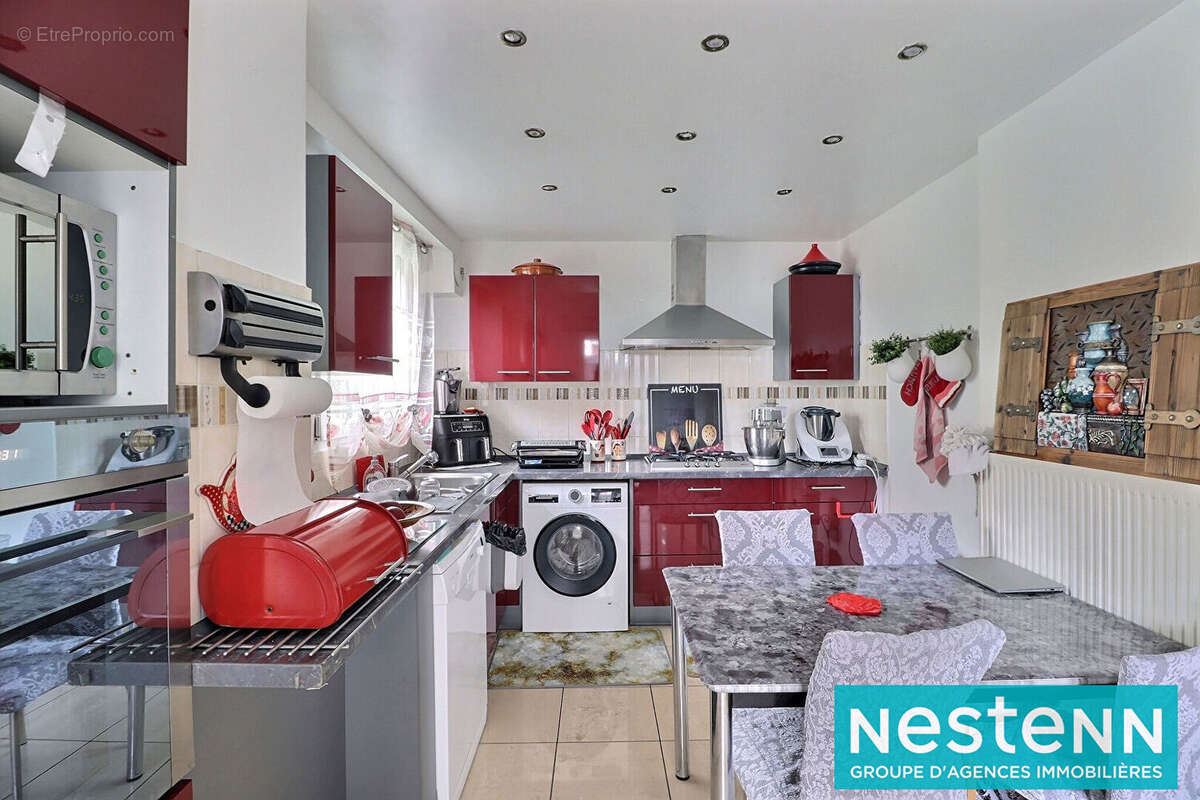 Maison à VILLEURBANNE