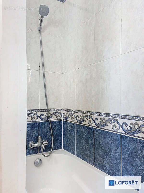 Appartement à AUBERVILLIERS