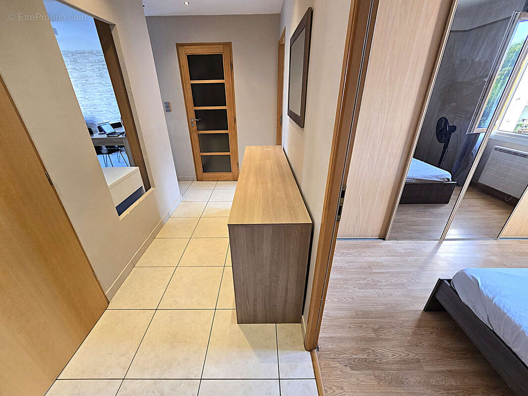Appartement traversant Annecy, quartier Chorus - photo 6