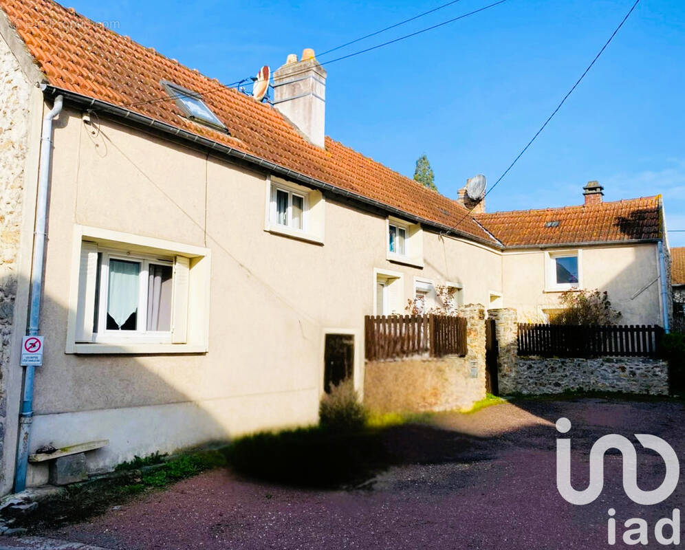 Photo 1 - Maison à SAINT-ARNOULT-EN-YVELINES