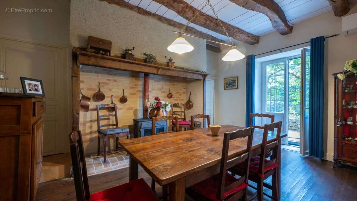 Maison à LABASTIDE-MURAT