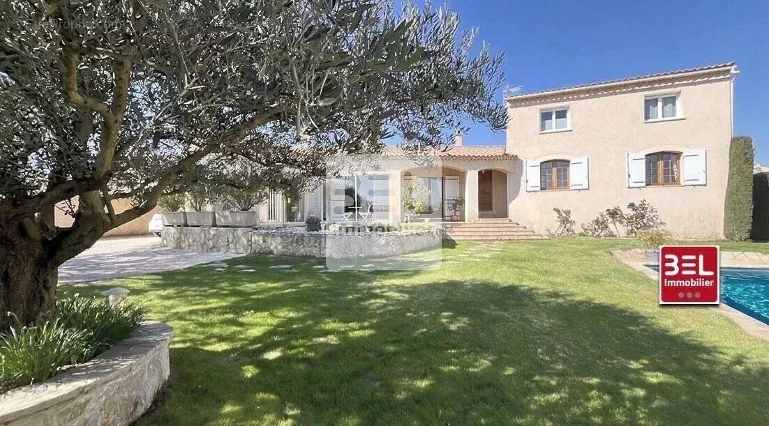 Maison à PONT-SAINT-ESPRIT