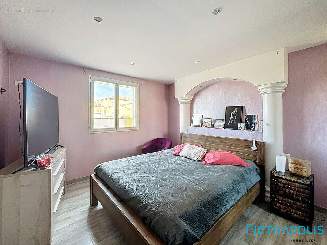 Maison 140 m² à Rieussec  - photo 8
