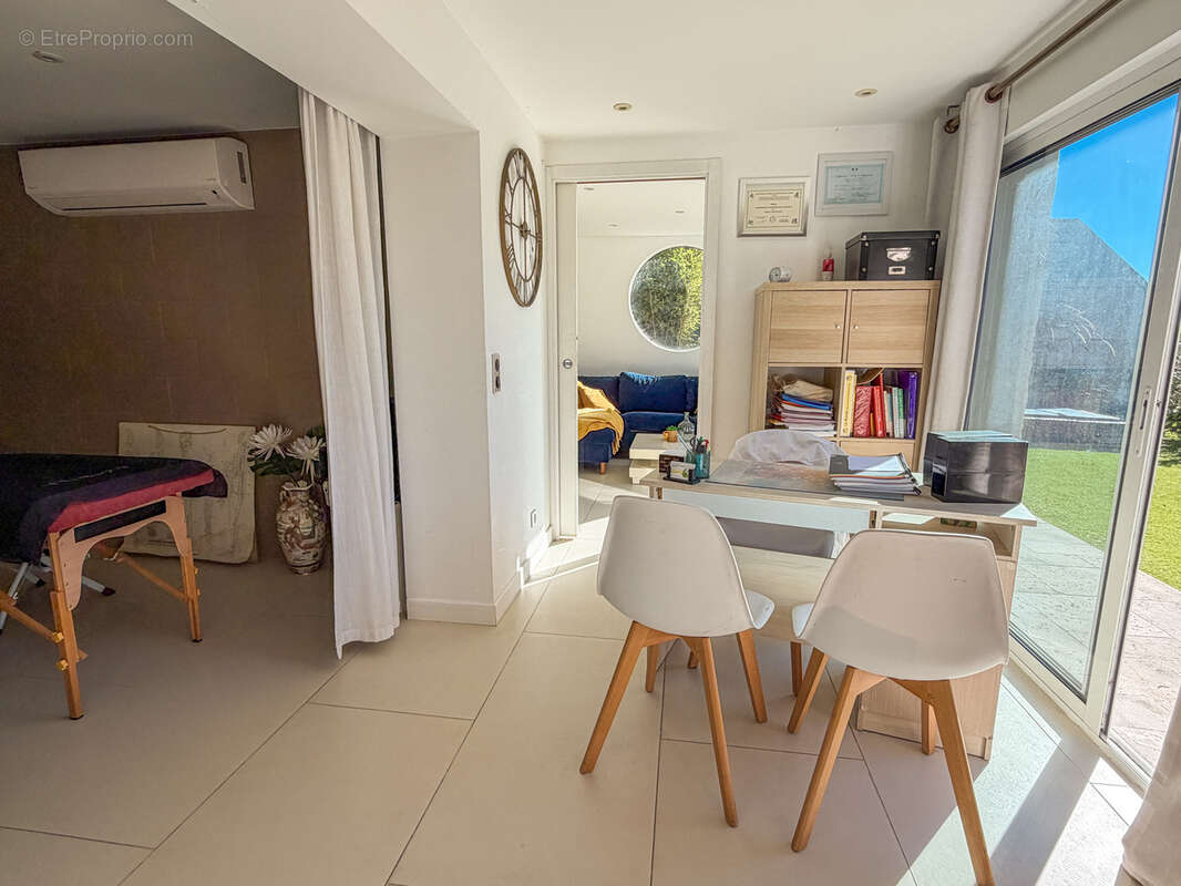 Maison à CAGNES-SUR-MER