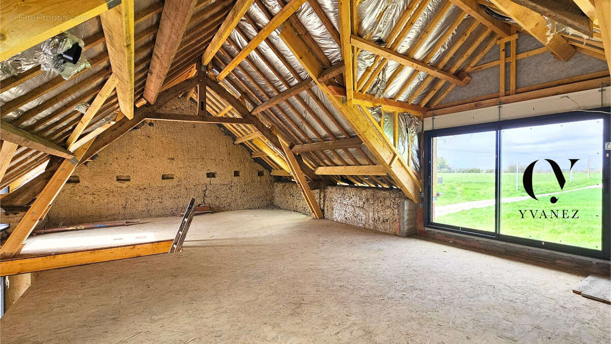Maison à DOMLOUP