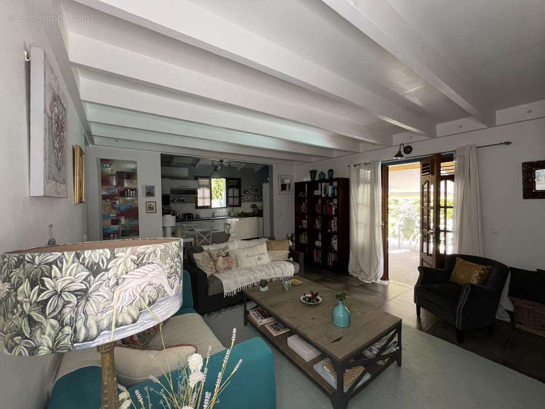 Maison à SAINTE-ANNE