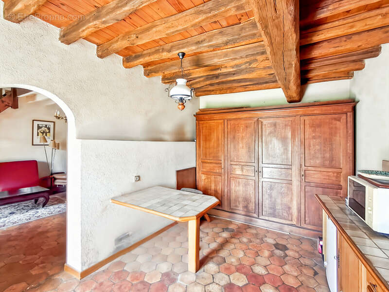 Maison à CLEVILLIERS