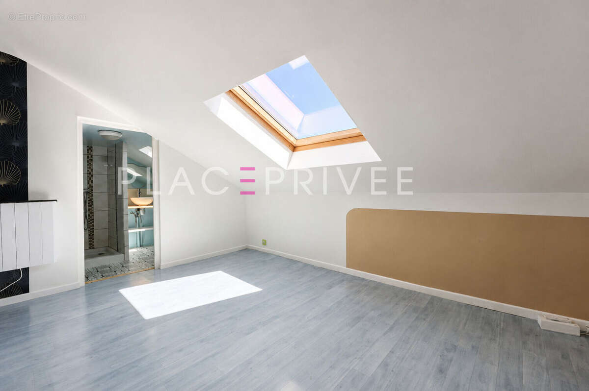 Maison avec jardin et garage - photo 13
