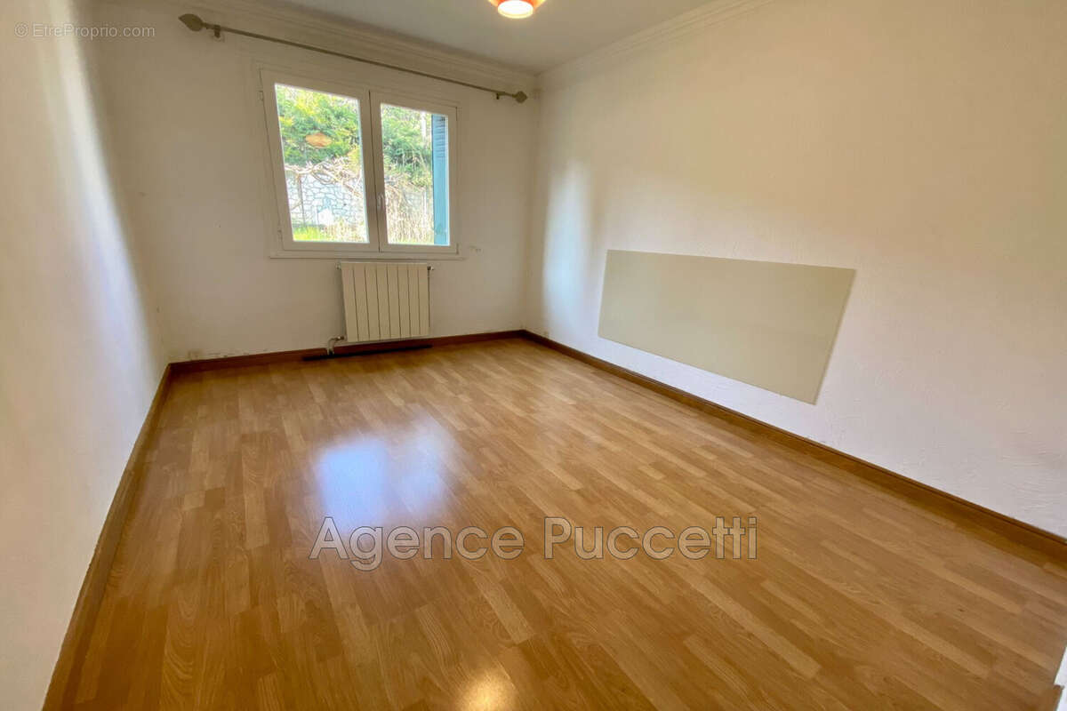 Appartement à VENCE