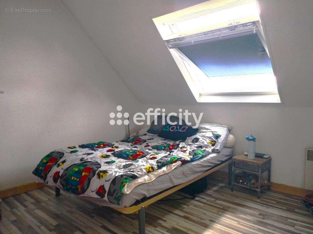 Maison à MOON-SUR-ELLE