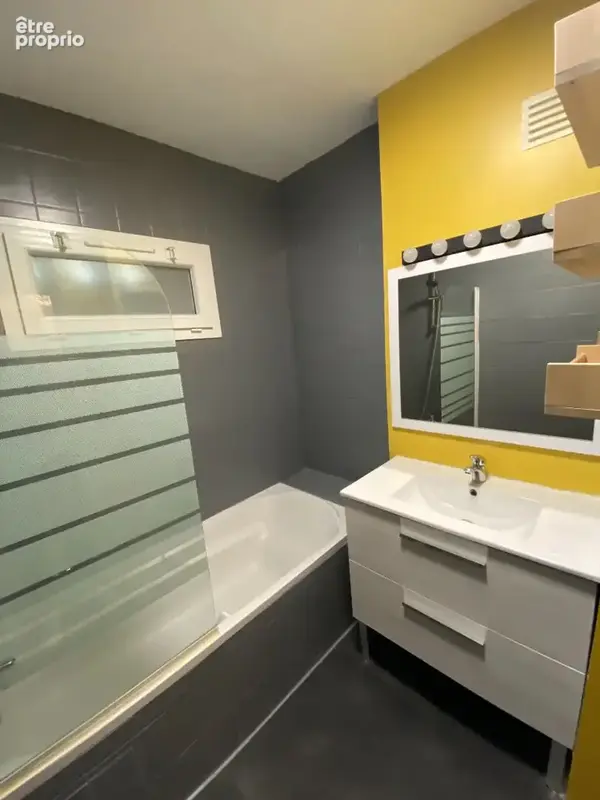 T4 lumineux avec balcon plein sud - 3 chambres - Parking - Cave - photo 11