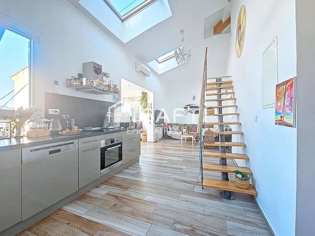 Photo 3 - Maison à MARSEILLE-11E