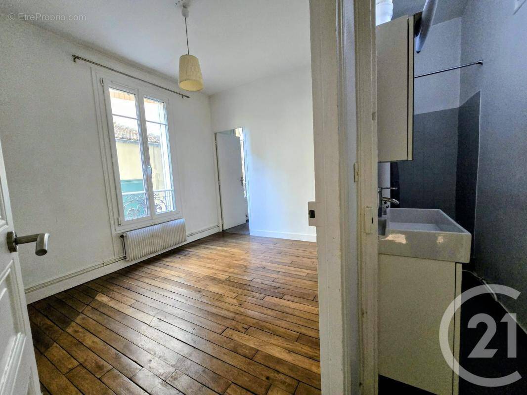 Appartement à FONTENAY-SOUS-BOIS