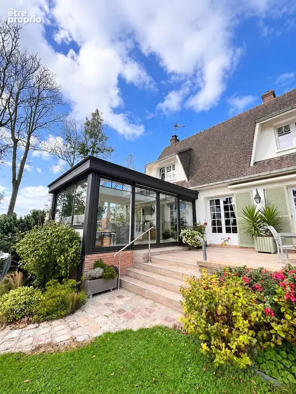 Maison 8 pièces 195 m² à vendre à Criquebeuf-En-Caux (76111) - photo 3
