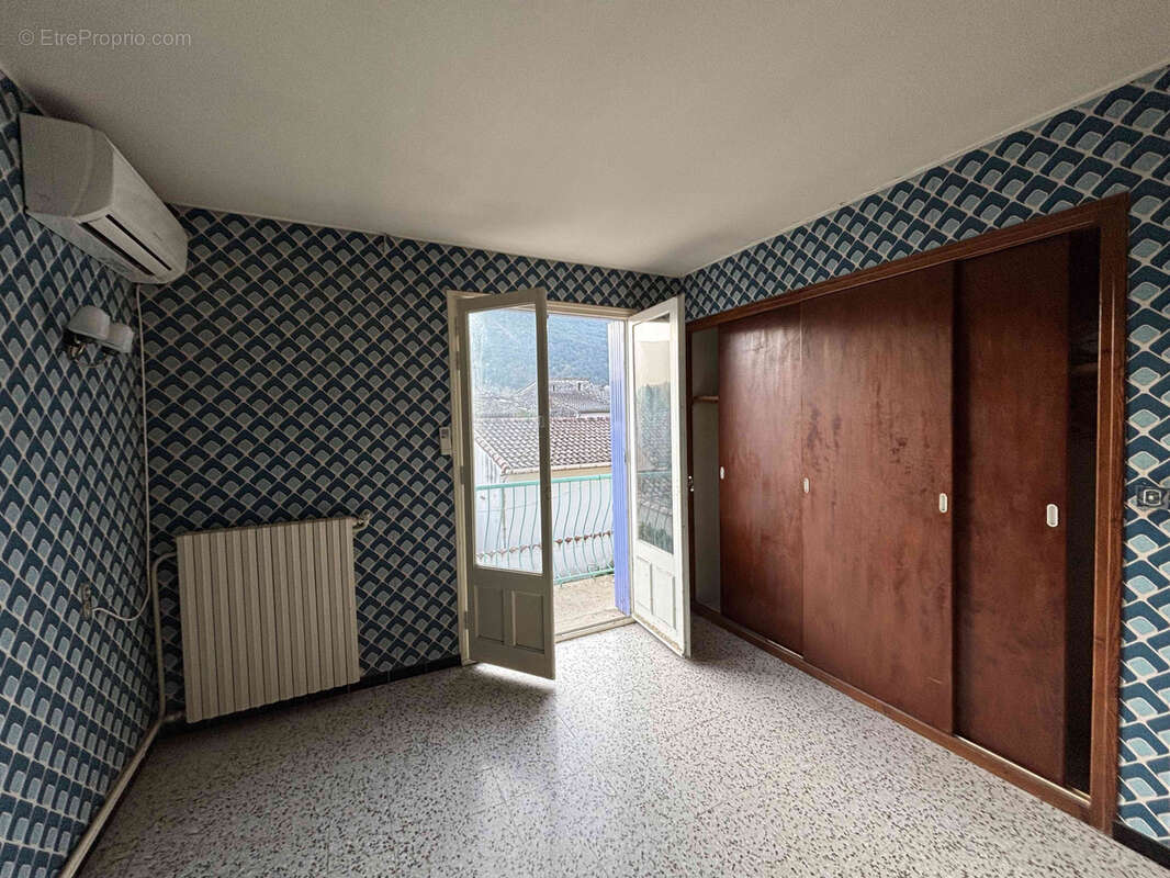 Maison 122m2 - 7p - Garage et jardin - SUMENE - photo 14